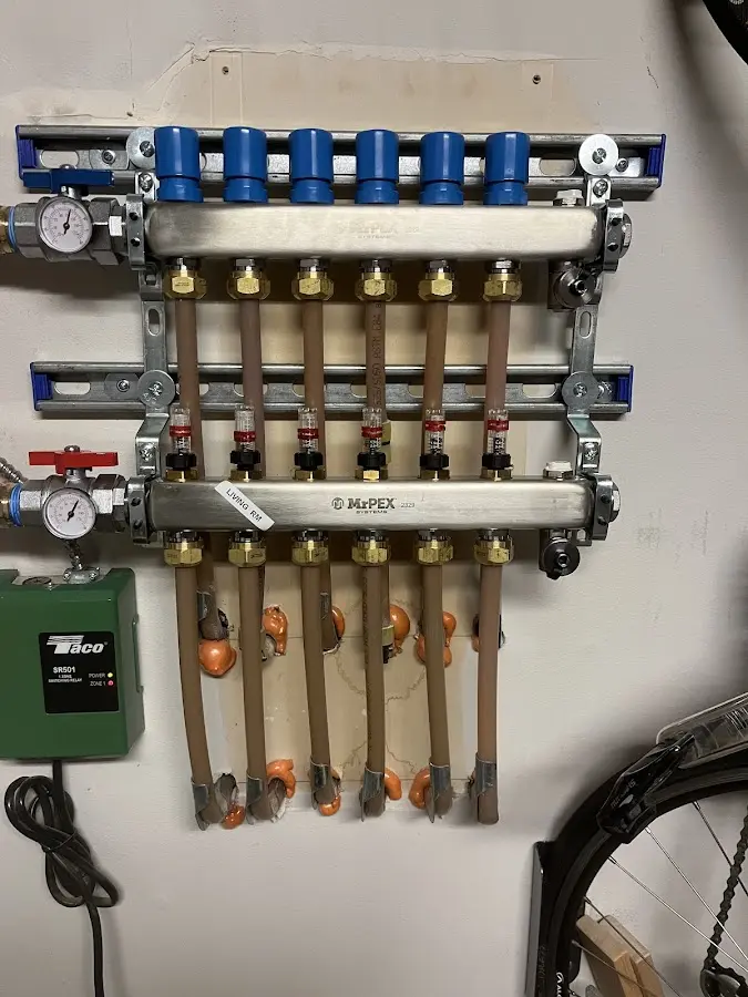 Plumber performing Sink Repair at a residential property in Peru
